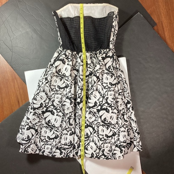 Betsey Johnson Marilyn Monroe Strapless Swing Dress-with pockets! Stunning!💋 - Picture 6 of 8